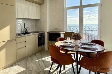 2-к квартира, 63 м², 15/18 эт.