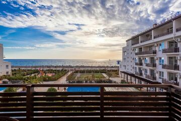 Апартаменты, 54 м², 3/5 эт.