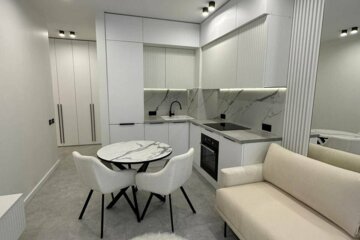 2-к квартира, 38 м², 17/22 эт.