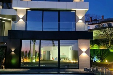 Дом, 250 м², 3 эт.