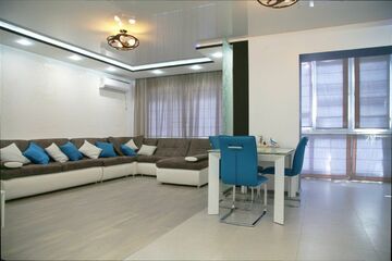 4-к квартира, 114,8 м², 2/3 эт.