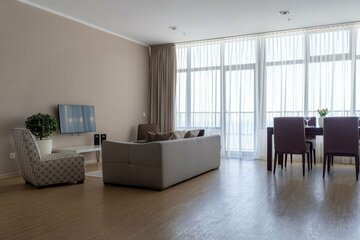 2-к квартира, 110 м², 10/15 эт.