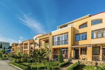 4-к квартира, 74 м², 1/2 эт.