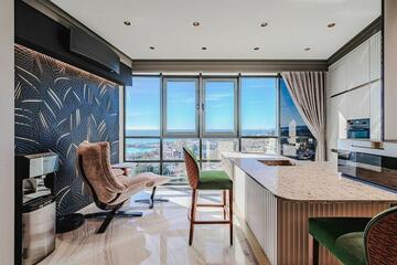 4-к квартира, 180 м², 15/25 эт.