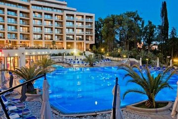 Апартаменты, 160,4 м², 3/7 эт.