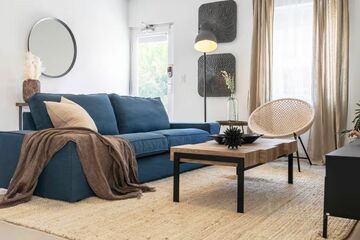 Апартаменты, 52 м², 2/3 эт.