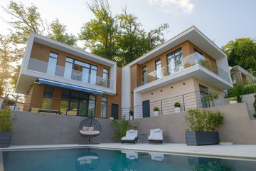 Дом, 260 м², 2 эт.