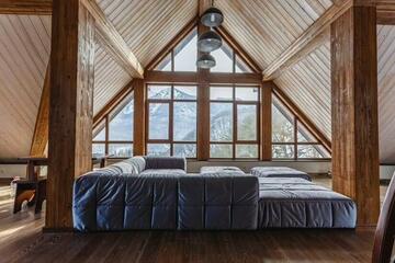 2-к квартира, 60 м², 6/6 эт.