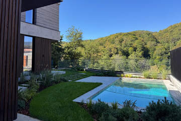 Дом, 200 м², 2 эт.