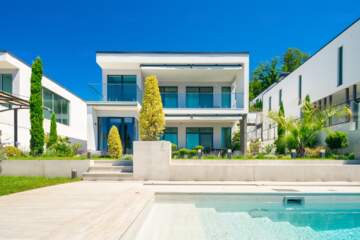 Дом, 190 м², 2 эт.