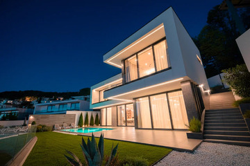 Дом, 350 м², 2 эт.