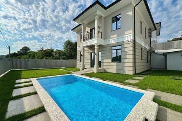 Дом, 195 м², 2 эт.