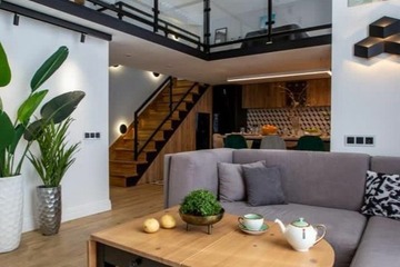 2-к квартира, 110 м², 1/5 эт.