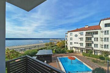 2-к квартира, 74 м², 3/5 эт.