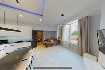 4-к квартира, 110 м², 1/5 эт.