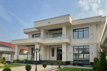 Дом, 220 м², 2 эт.