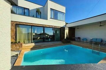 Дом, 200 м², 2 эт.