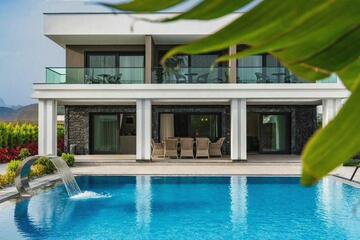 Дом, 300 м², 2 эт.