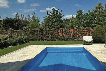 Дом, 260 м², 2 эт.