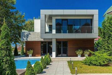 Дом, 250 м², 2 эт.