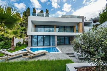 Дом, 200 м², 2 эт.