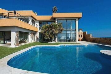 Дом, 280 м², 2 эт.