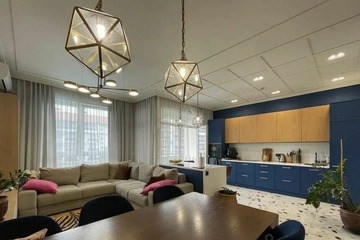 3-к квартира, 100 м², 3/5 эт.