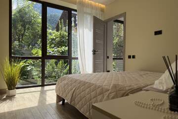 2-к квартира, 50 м², 1/5 эт.