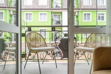 Апартаменты, 45 м², 3/5 эт.