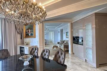 5-к квартира, 254 м², 16/17 эт.
