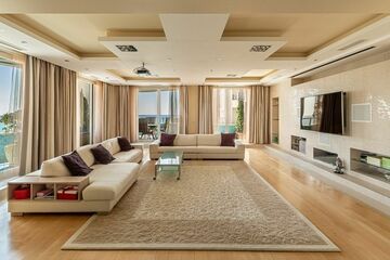 3-к квартира, 150 м², 14/16 эт.