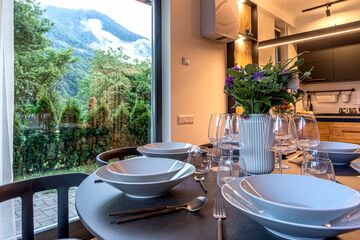 Апартаменты, 100 м², 2/7 эт.
